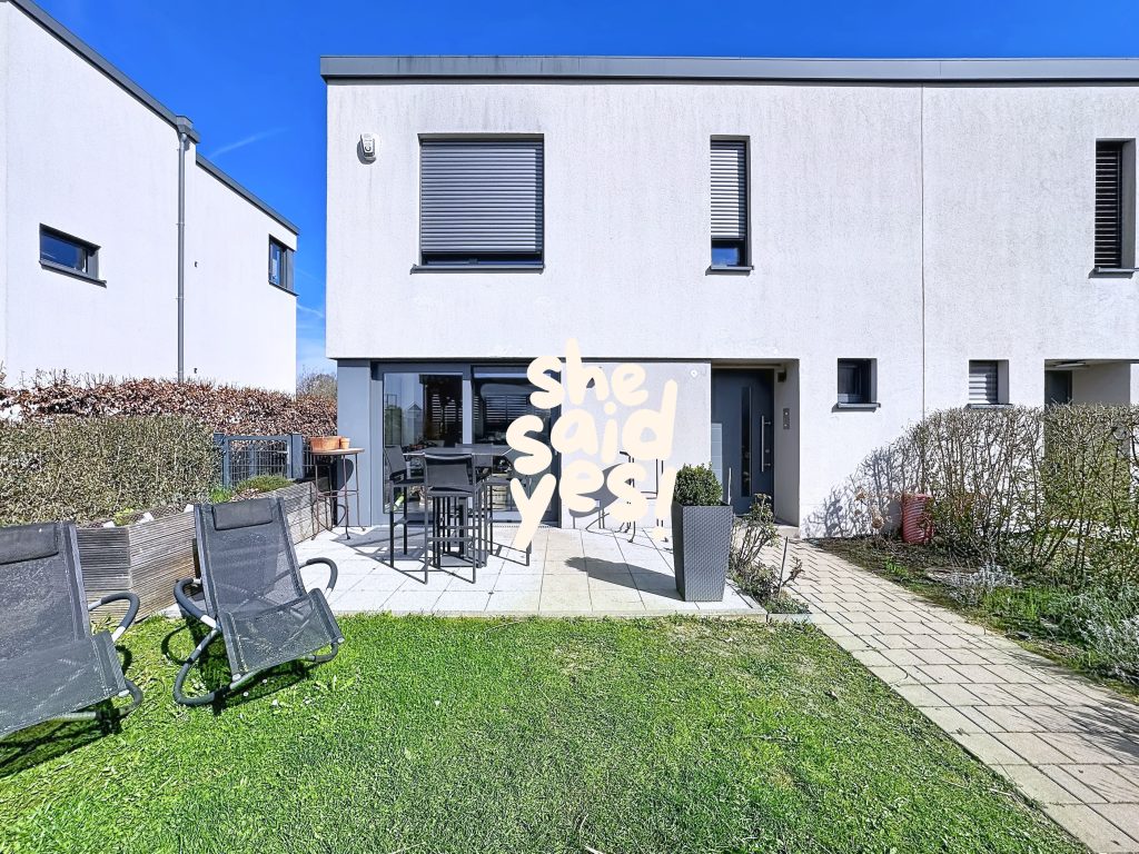 house with garden in Strassen